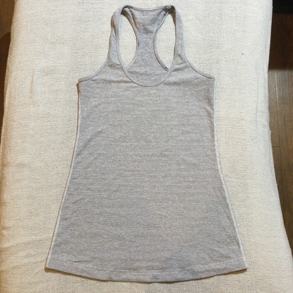 Lululemon gray racer black tank size S/M